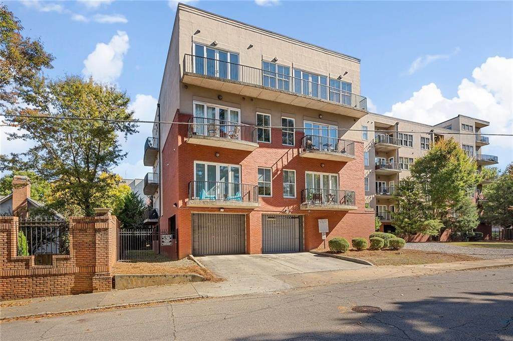 384 Ralph Mcgill Boulevard - Photo 1