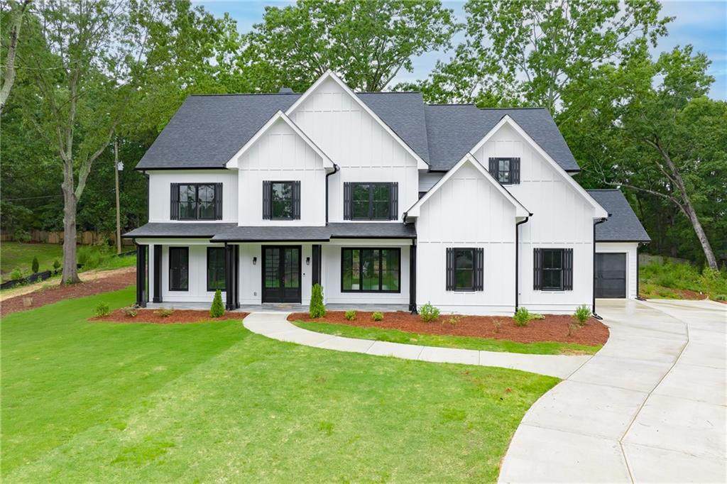 336 Regal Drive - Photo 1