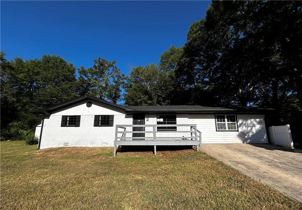 502 Peggy Lane - Photo 1