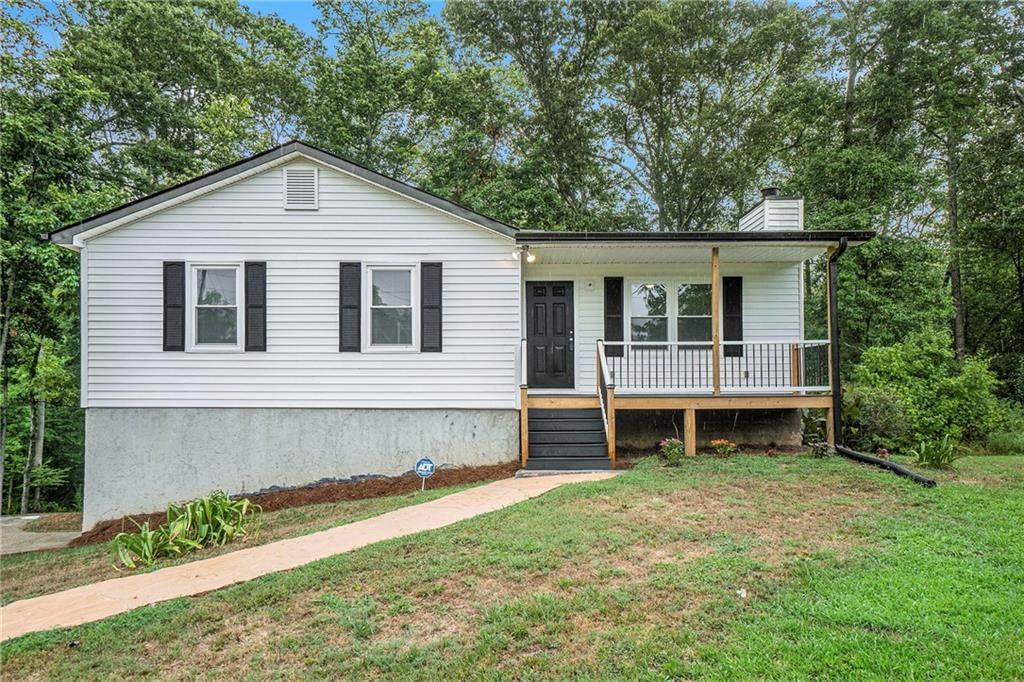 640 Valerie Circle - Photo 1