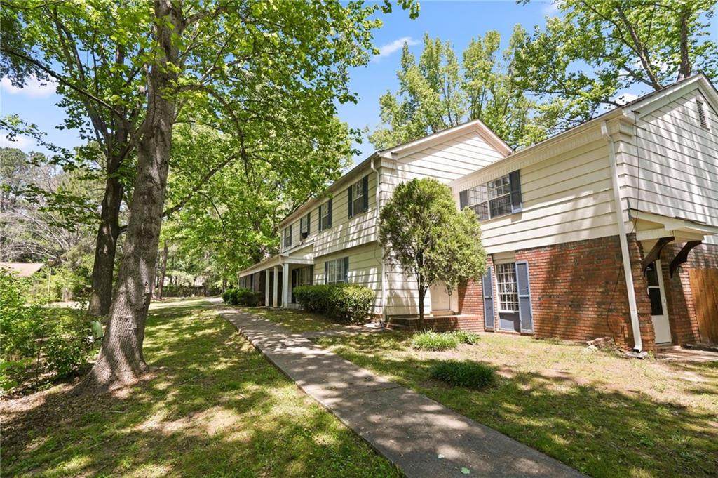 6584 Sleepy Hollow Lane - Photo 1