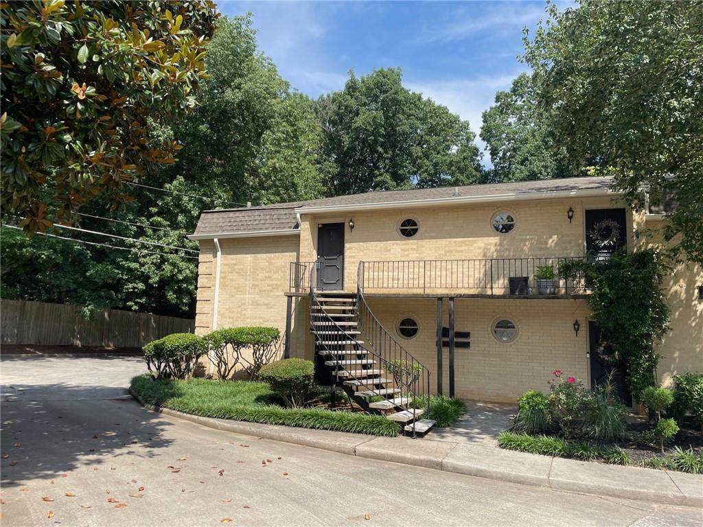5400 Roswell Road - Photo 1