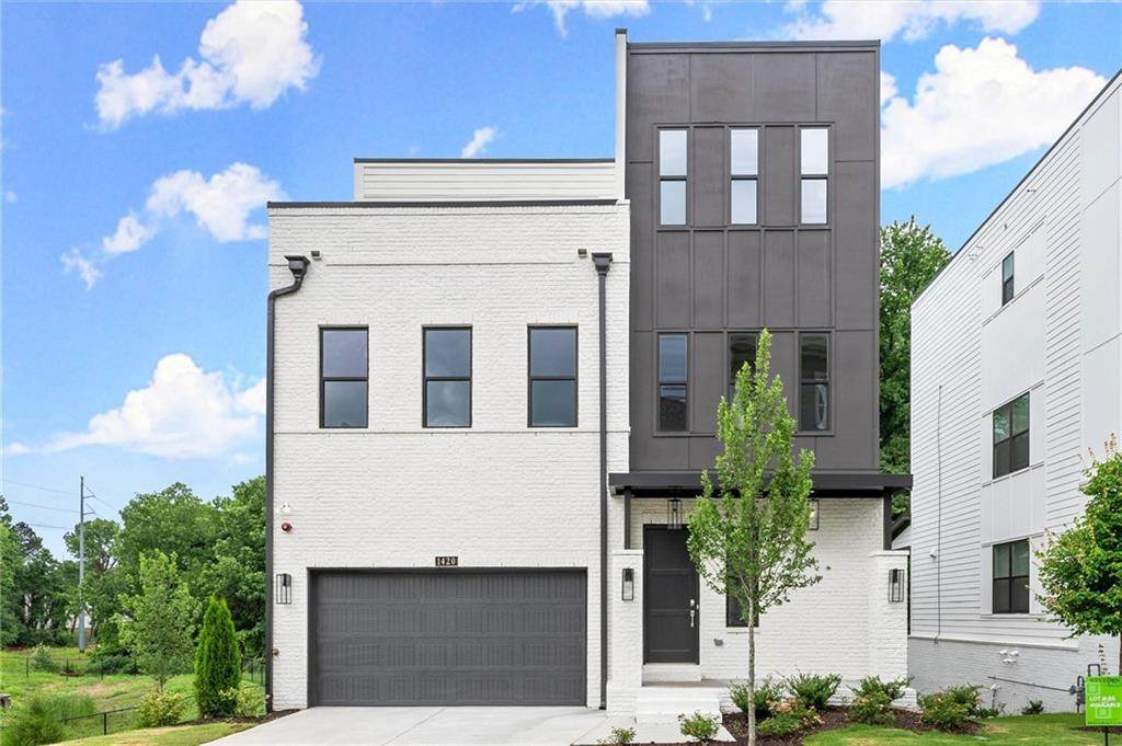 1420 Coretta Bend - Photo 1