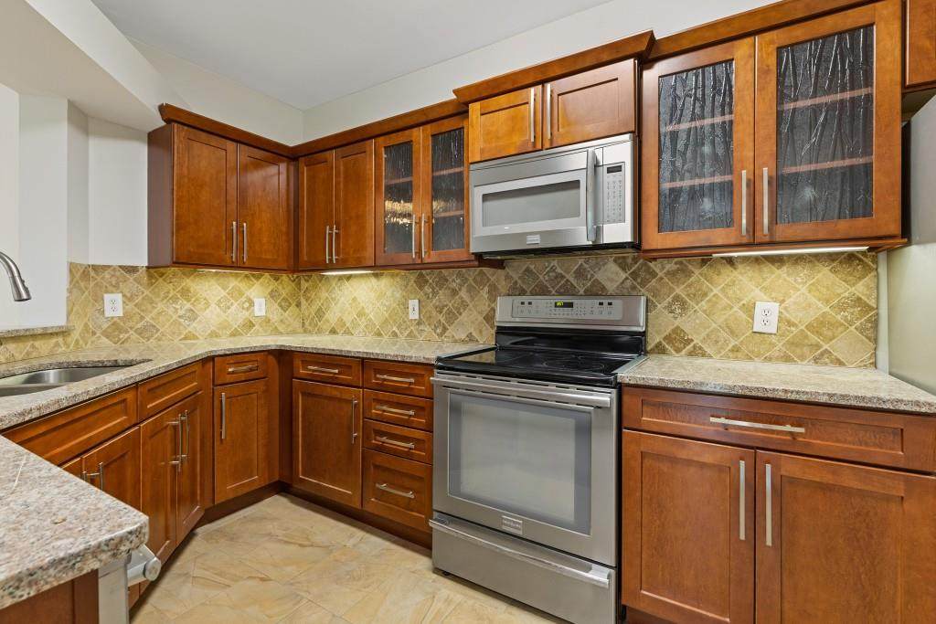 3334 Peachtree Road - Photo 1
