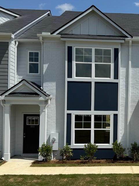 511 Tigers Circle - Photo 1