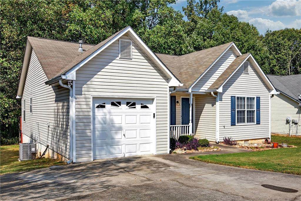 469 Village Circle - Photo 1