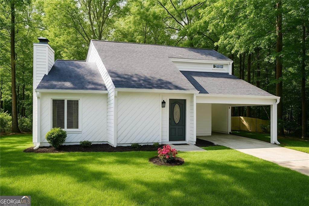 215 Carmichael Road - Photo 1