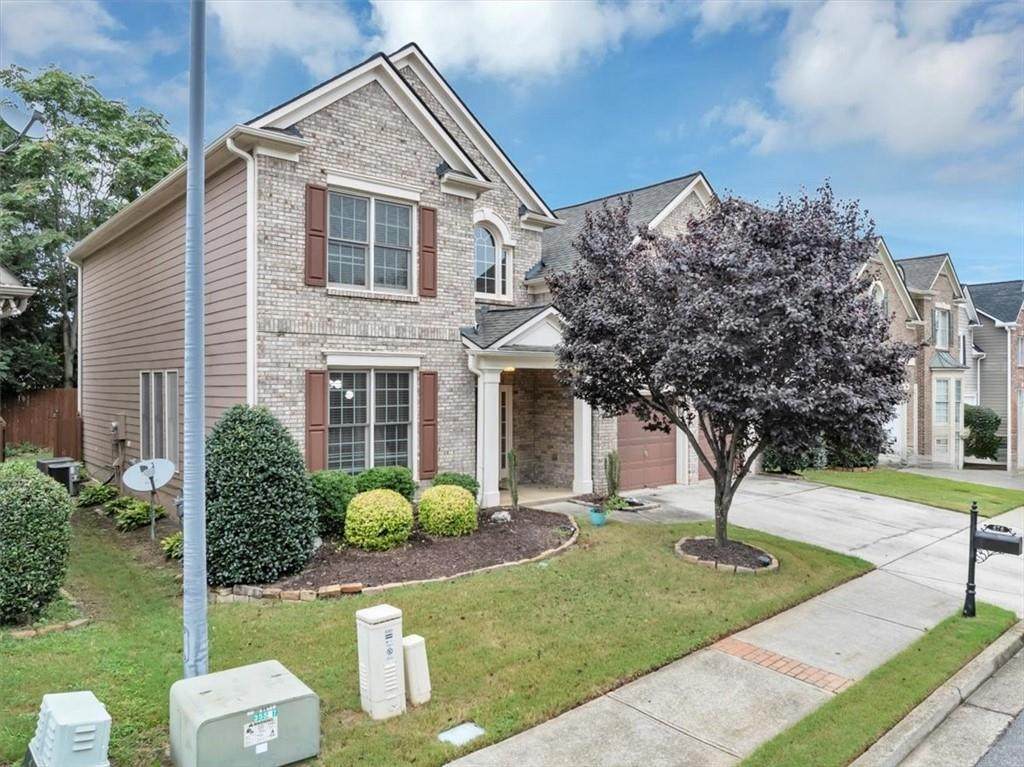 676 Maple Grove Way - Photo 1