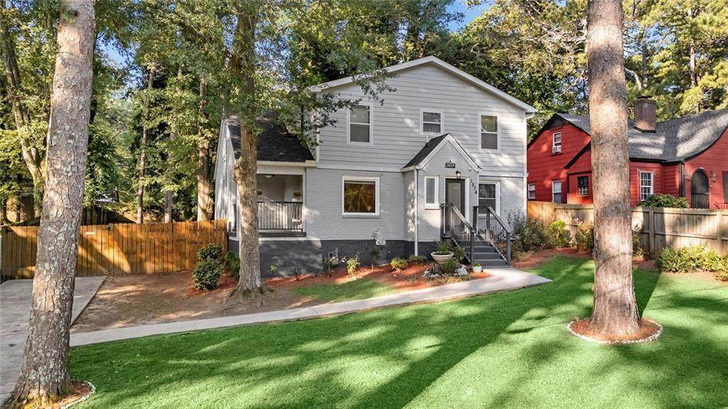 1574 Mayflower Avenue - Photo 1