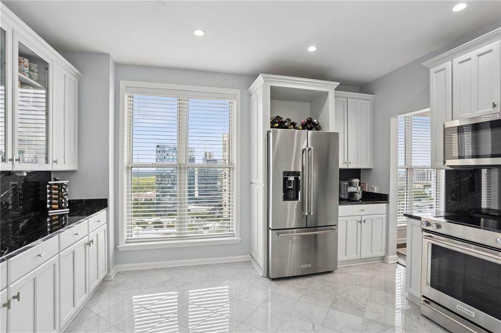 3334 Peachtree Road - Photo 1