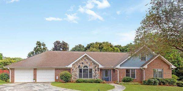 2139 Bramlett Place - Photo 1