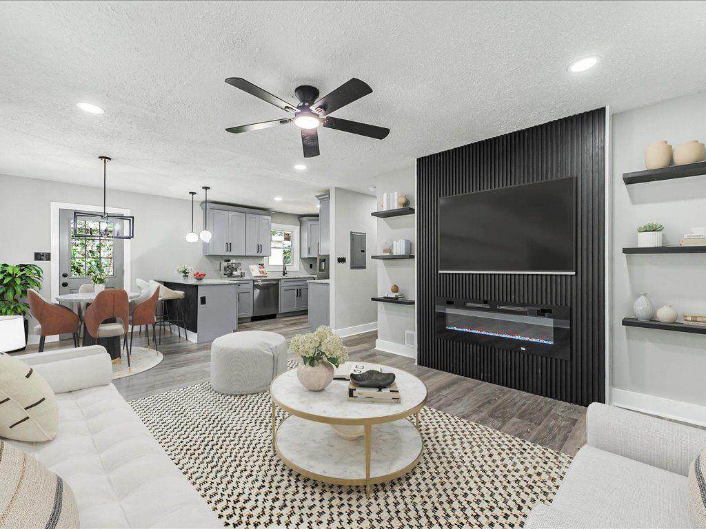 735 Grand Avenue - Photo 1