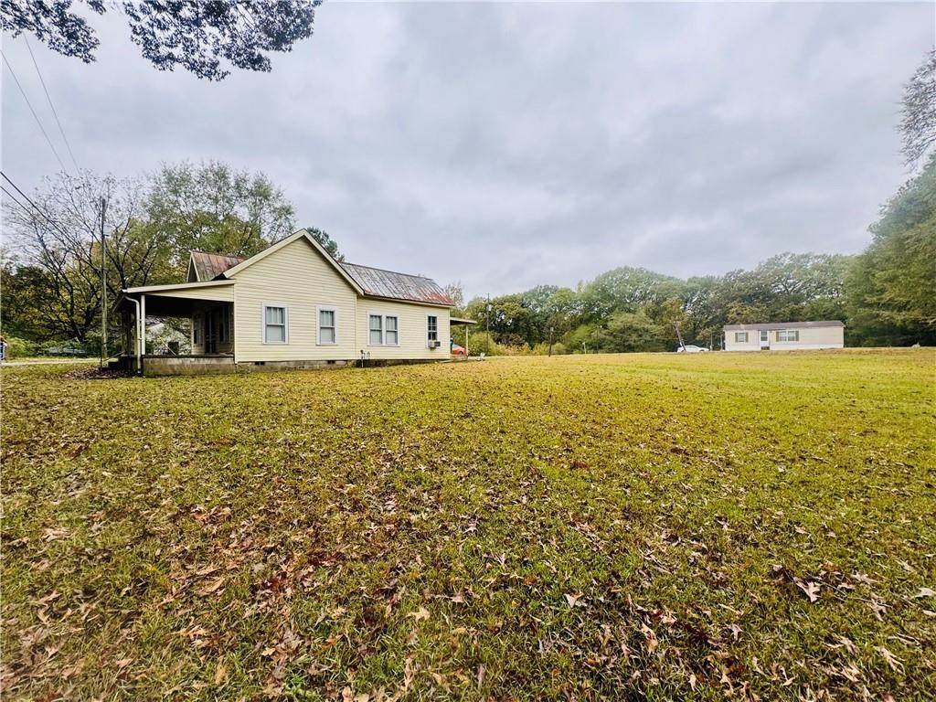 112 Cemetery Street - Photo 1