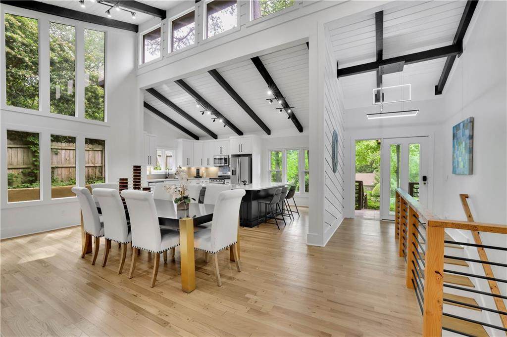 3165 Brookview Drive - Photo 1