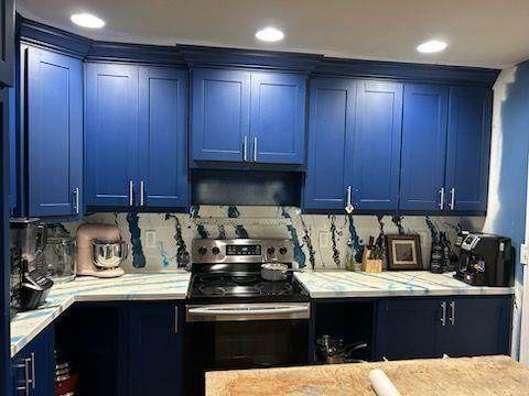 318 15TH Street - Photo 1