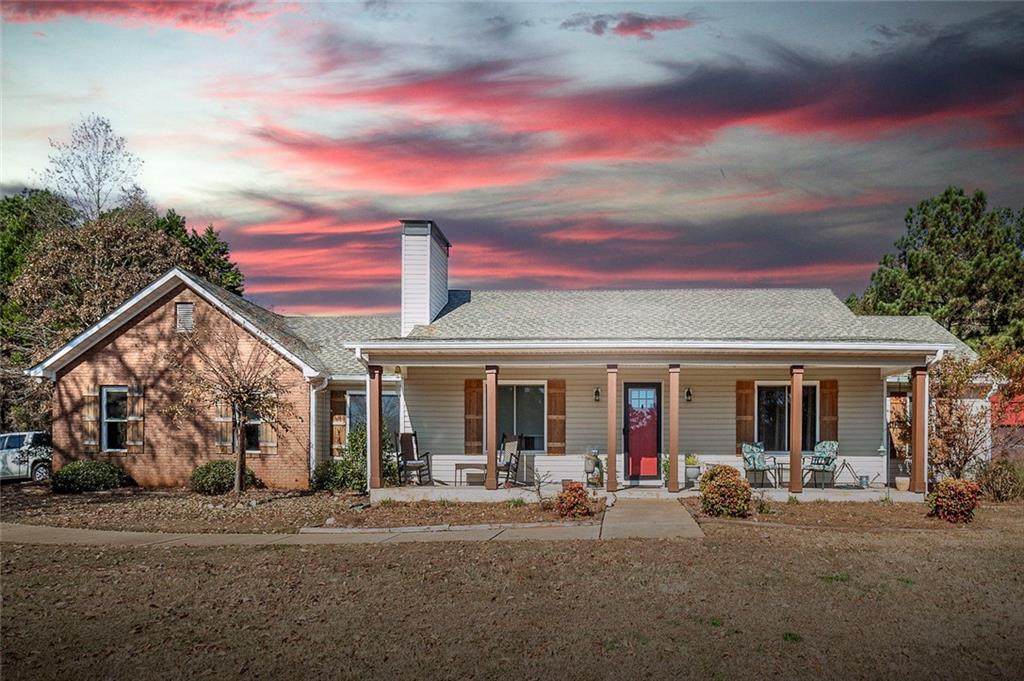 121 Harper Road - Photo 1