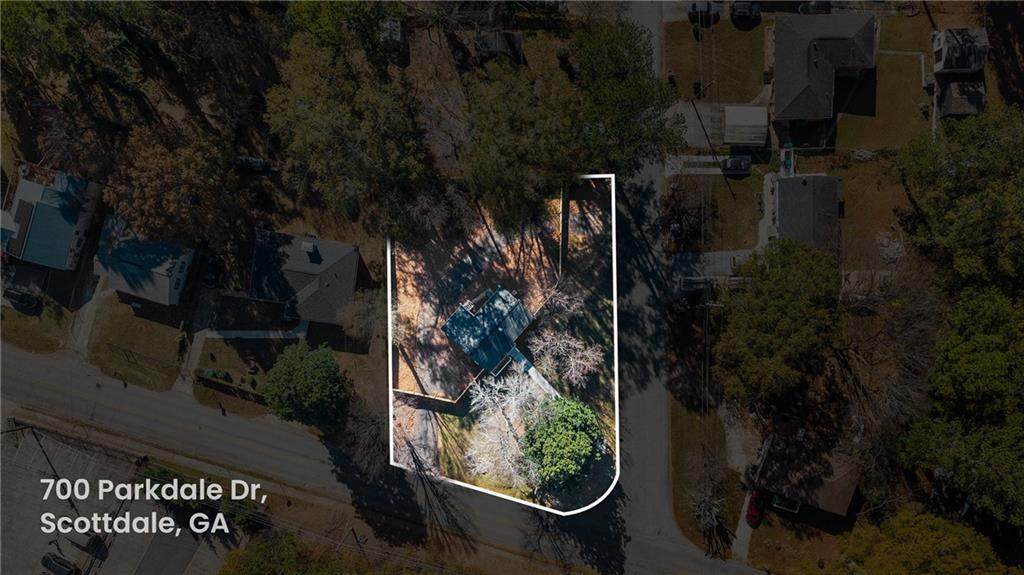 700 Parkdale Drive - Photo 1