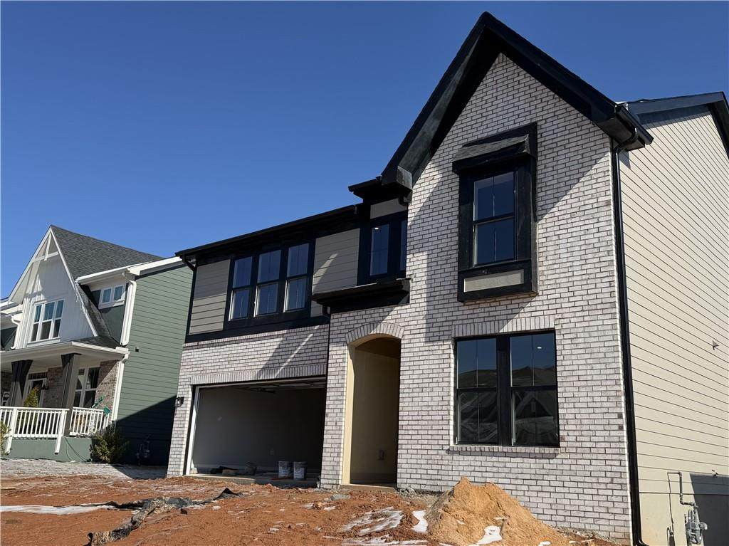 713 Crystal Lake Parkway - Photo 1