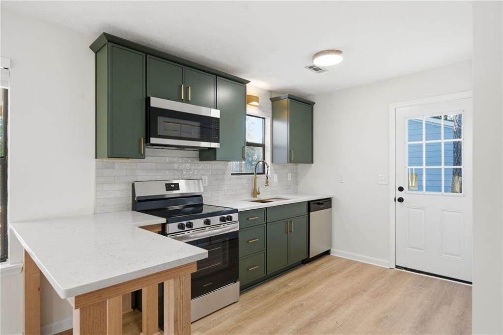 1760 Woodland Trail - Photo 1