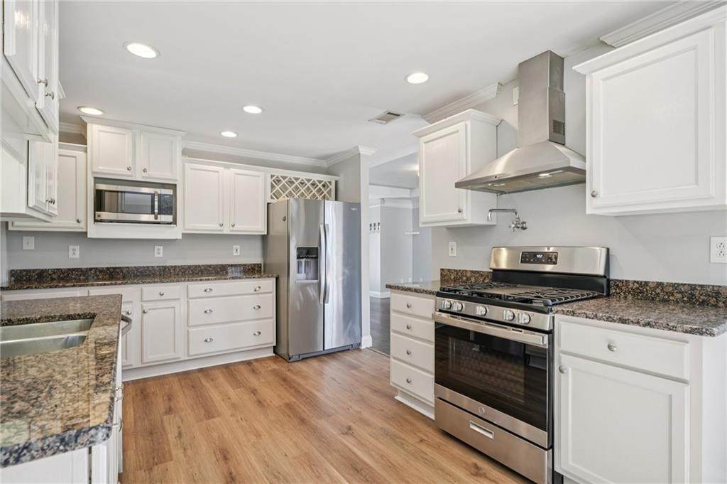 2099 Clairmont Terrace - Photo 1