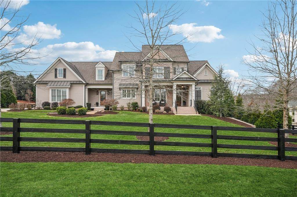 203 Trinity Way - Photo 1