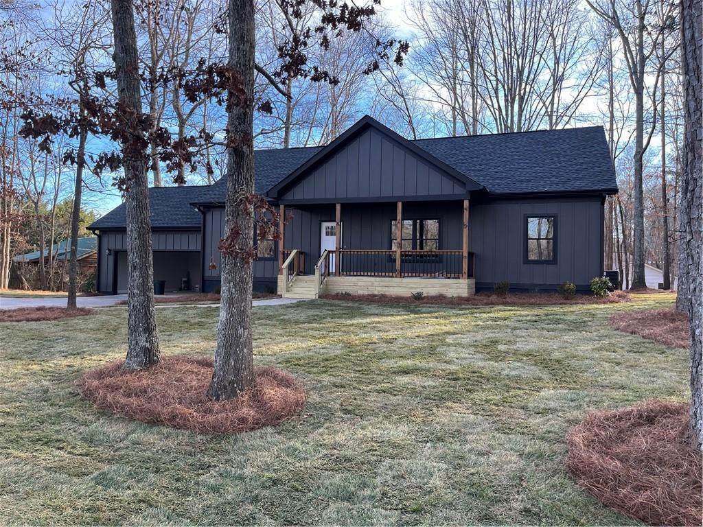 67 Oakmont Drive - Photo 1