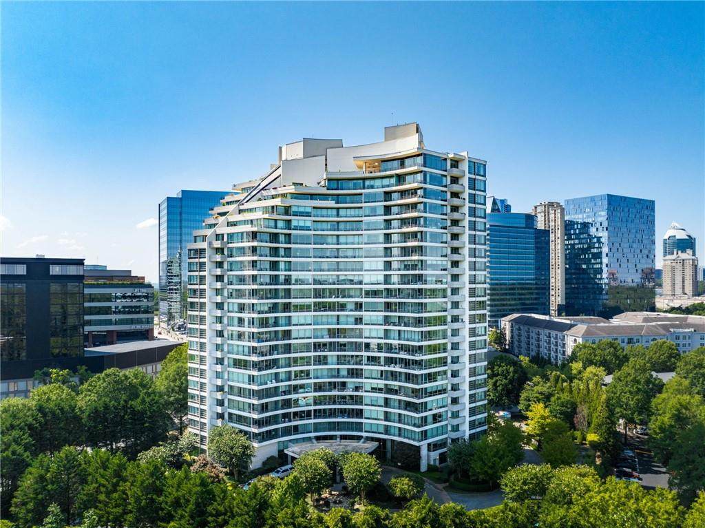 700 Park Regency Place - Photo 1
