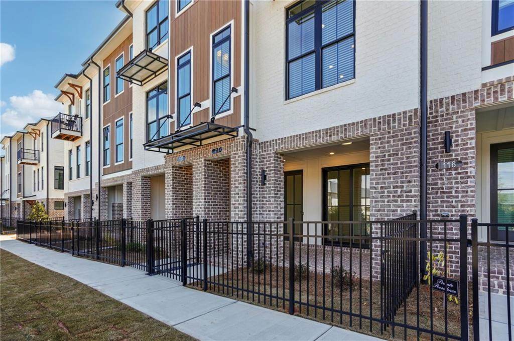 118 Iveybrooke Lane - Photo 1