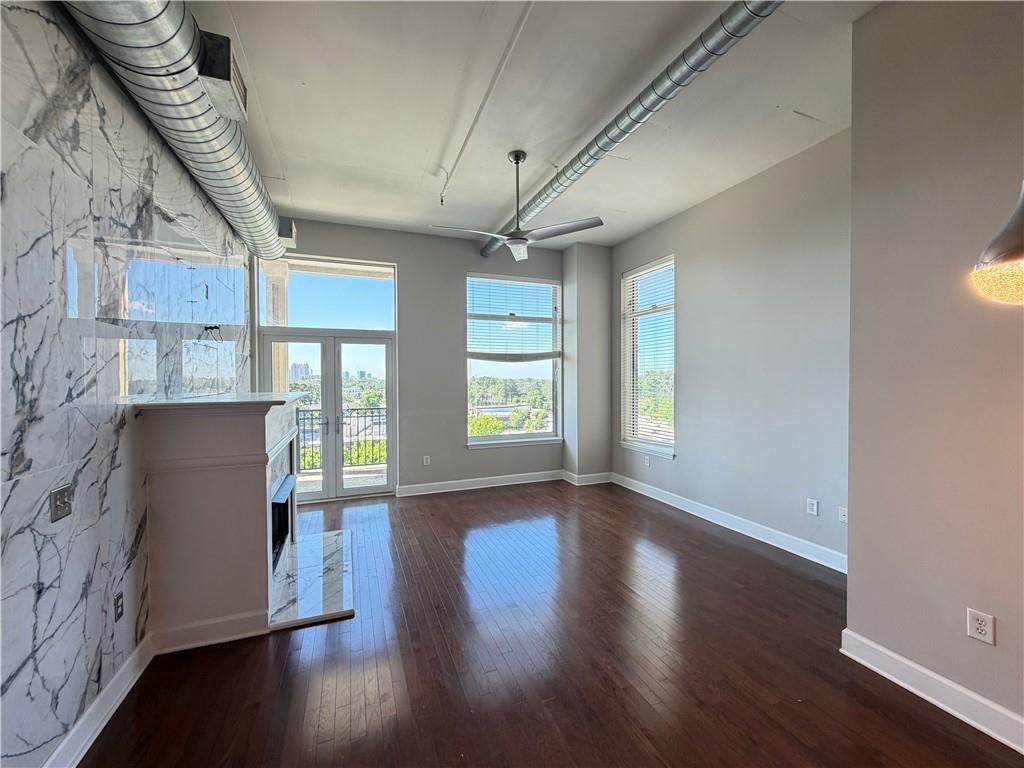 3820 Roswell Road - Photo 1