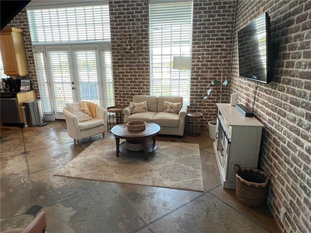 5434 Peachtree Road - Photo 1