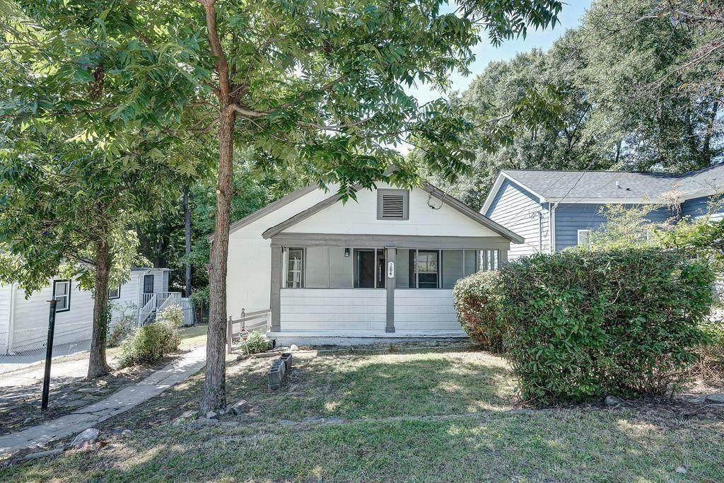 184 Dahlia Avenue - Photo 1