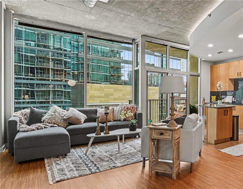 923 Peachtree Street - Photo 1
