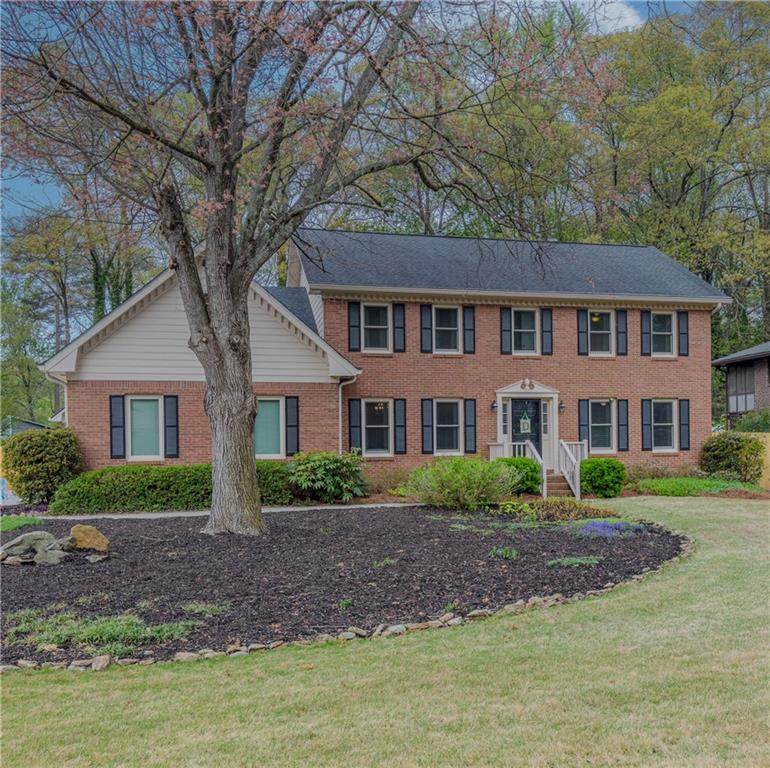 733 Ridgeview Drive - Photo 1
