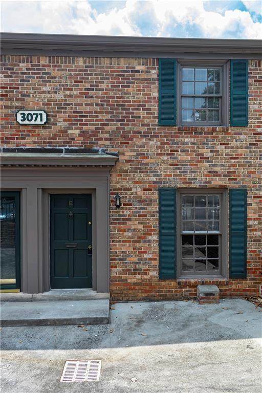 3071 Colonial Way - Photo 1