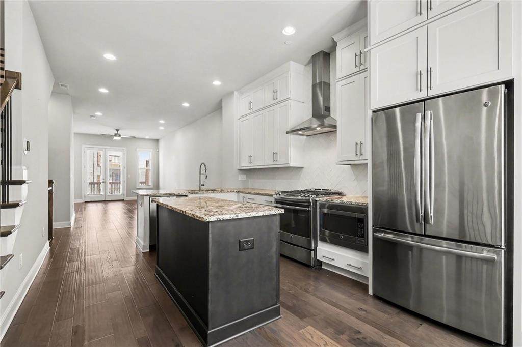 4745 Roswell Road - Photo 1