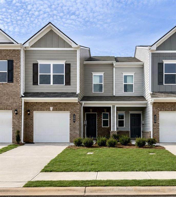 208 Clara Crossing - Photo 1