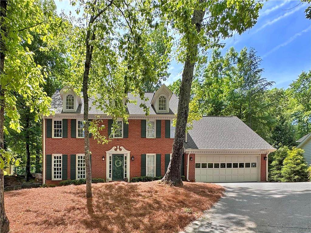 435 Lofty Lane - Photo 1