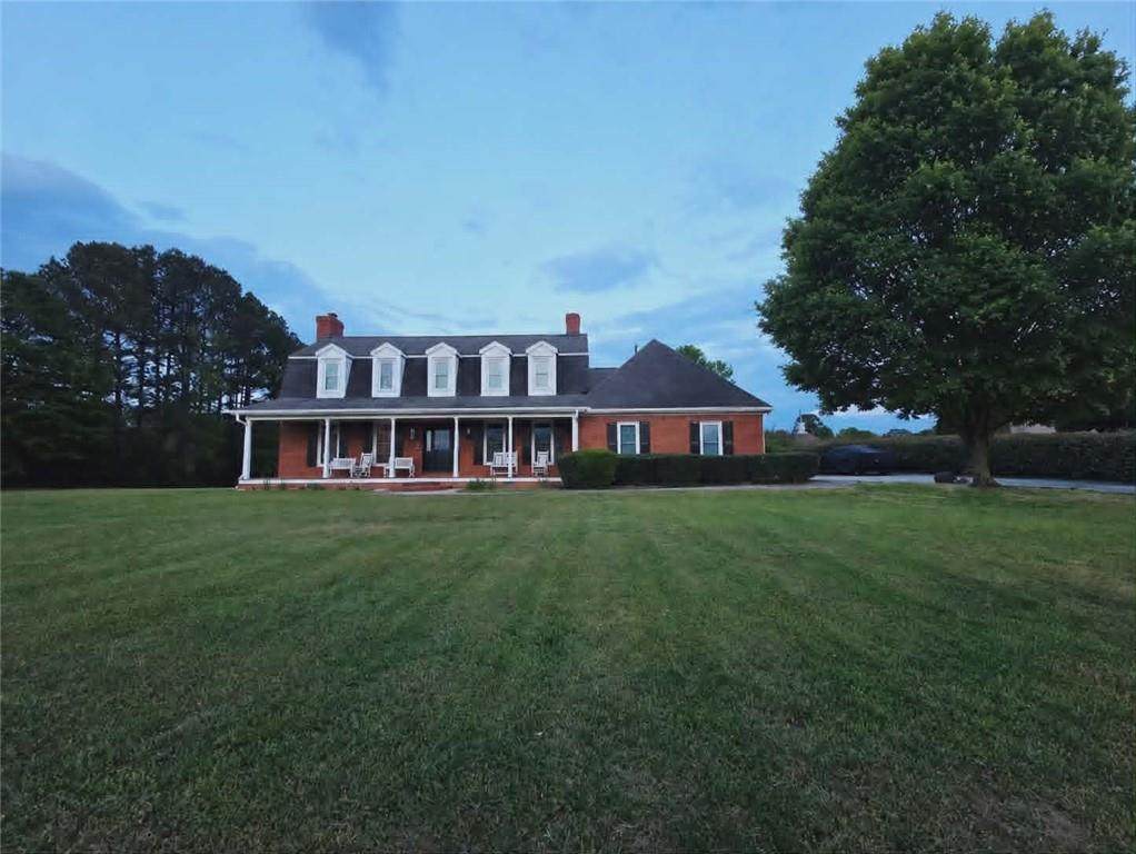 1444 Doe Valley Drive - Photo 1