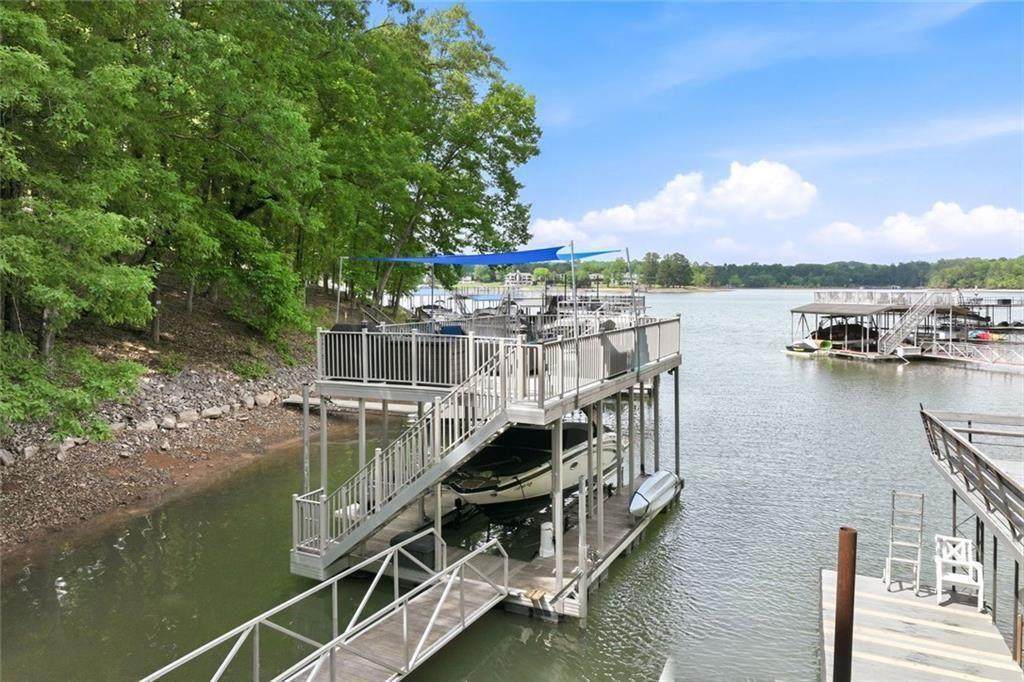 528 Oak Grove Road - Photo 1