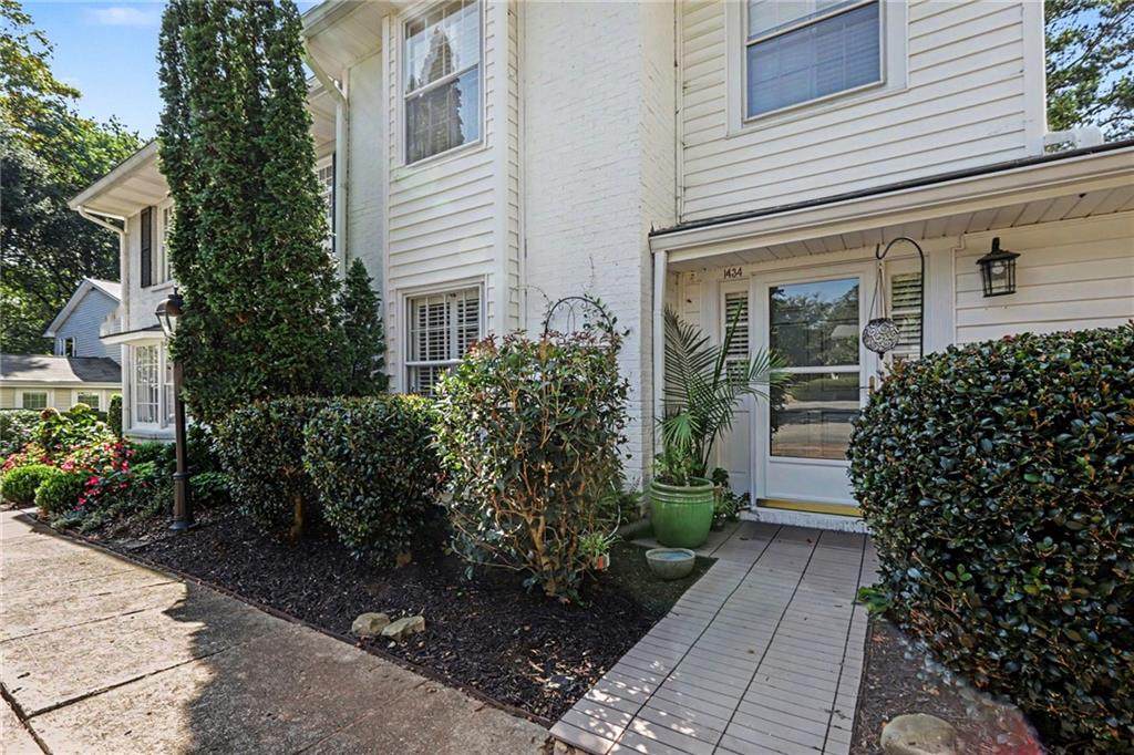 1434 Hampton Glen Court - Photo 1