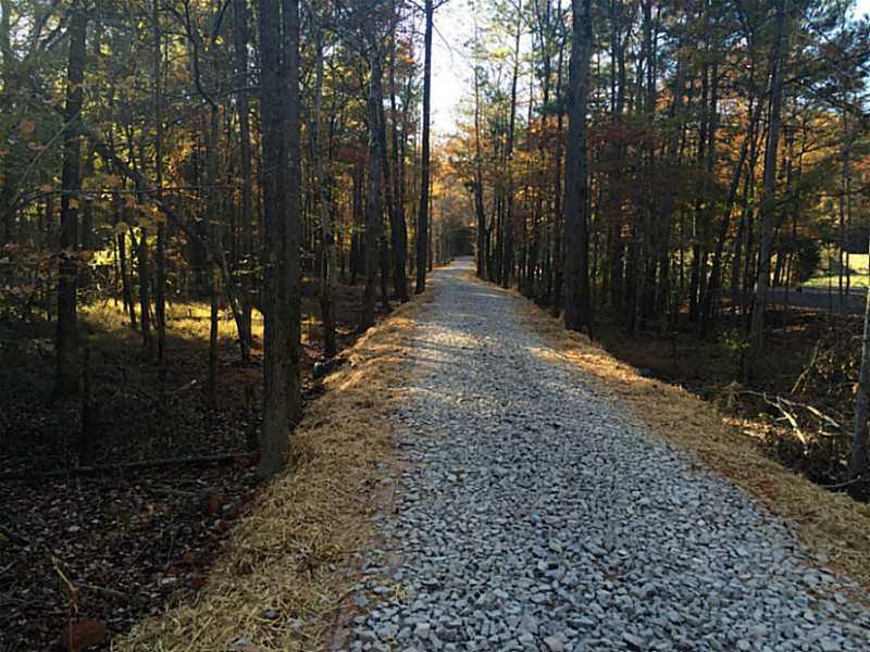 137 Boyd Mountain Road, Adairsville, GA 30103 (MLS #5314933) :: North Atlanta Home Team