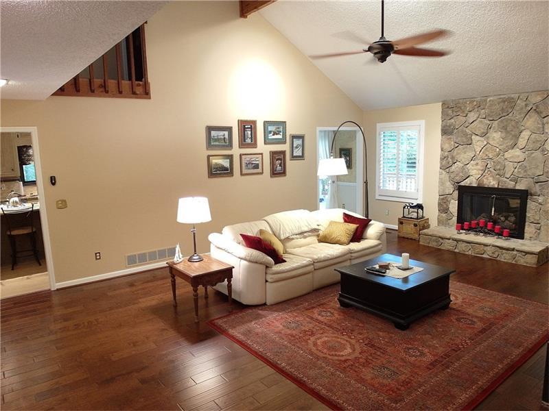 4361 S Smoke Ridge Court NE, Roswell, GA 30075 (MLS #5729984) :: North Atlanta Home Team
