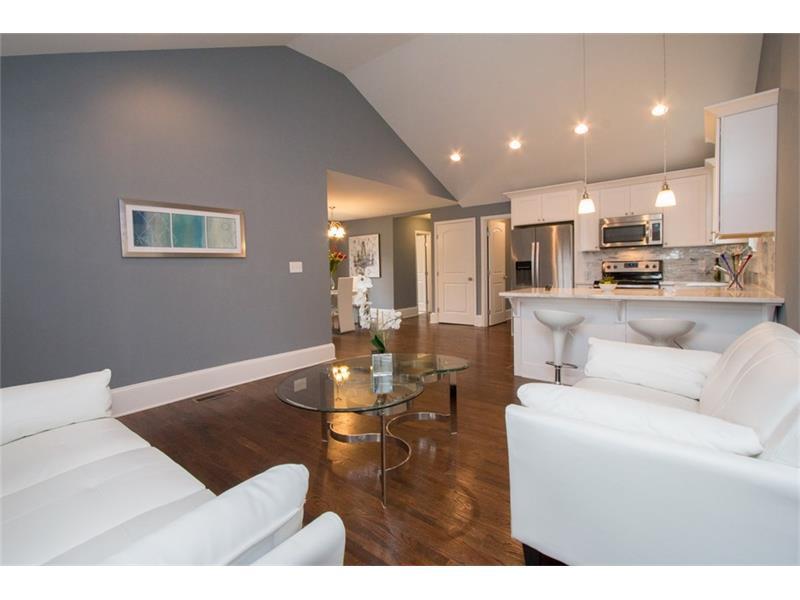 727 Holmes Street NW, Atlanta, GA 30318 (MLS #5763026) :: North Atlanta Home Team
