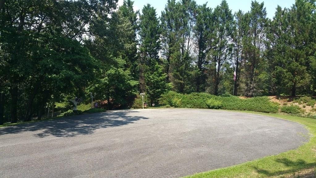 217 Daniel Court - Photo 1