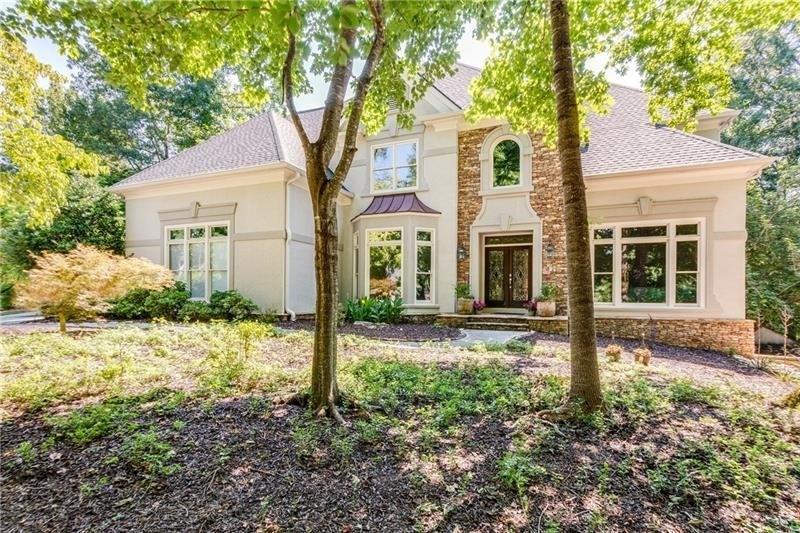 1082 Laurel Grove Court - Photo 1