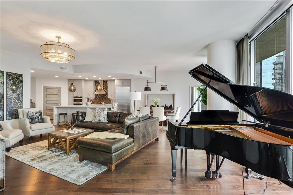 1080 Peachtree Street - Photo 1