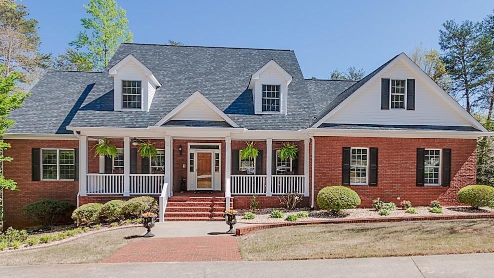 446 White Pine Drive - Photo 1