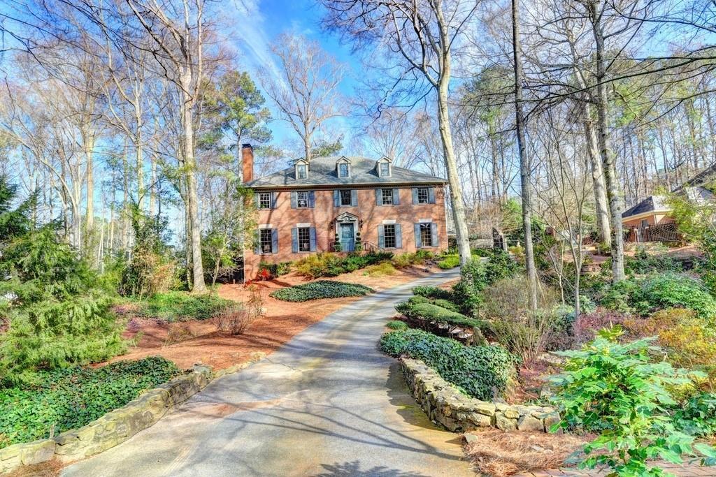 6450 River Chase Circle - Photo 1