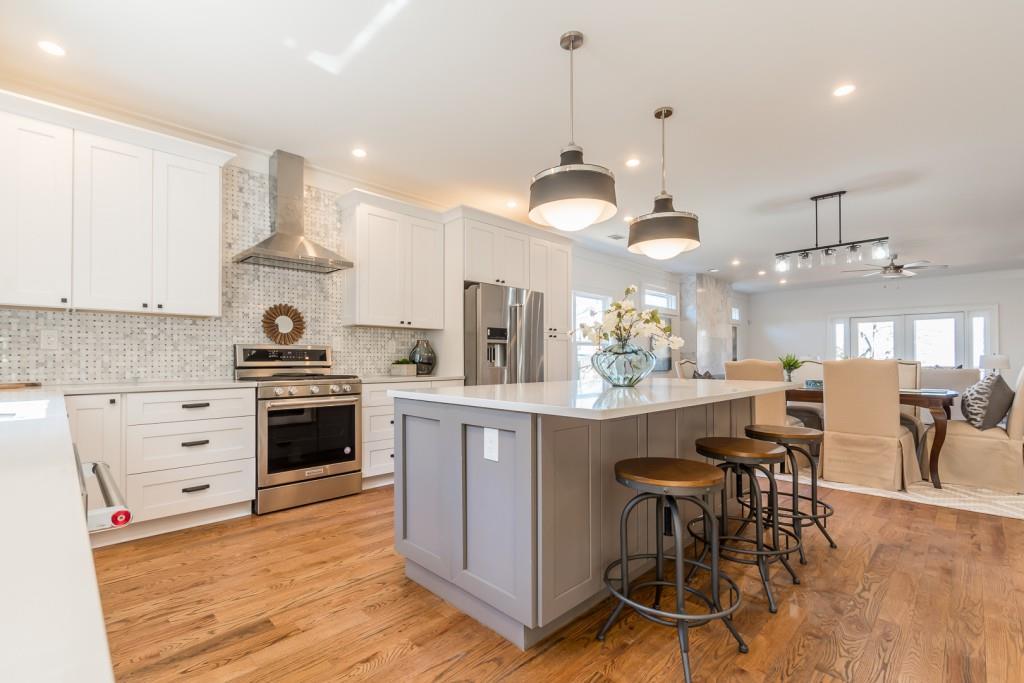 3279 Cates Avenue - Photo 1