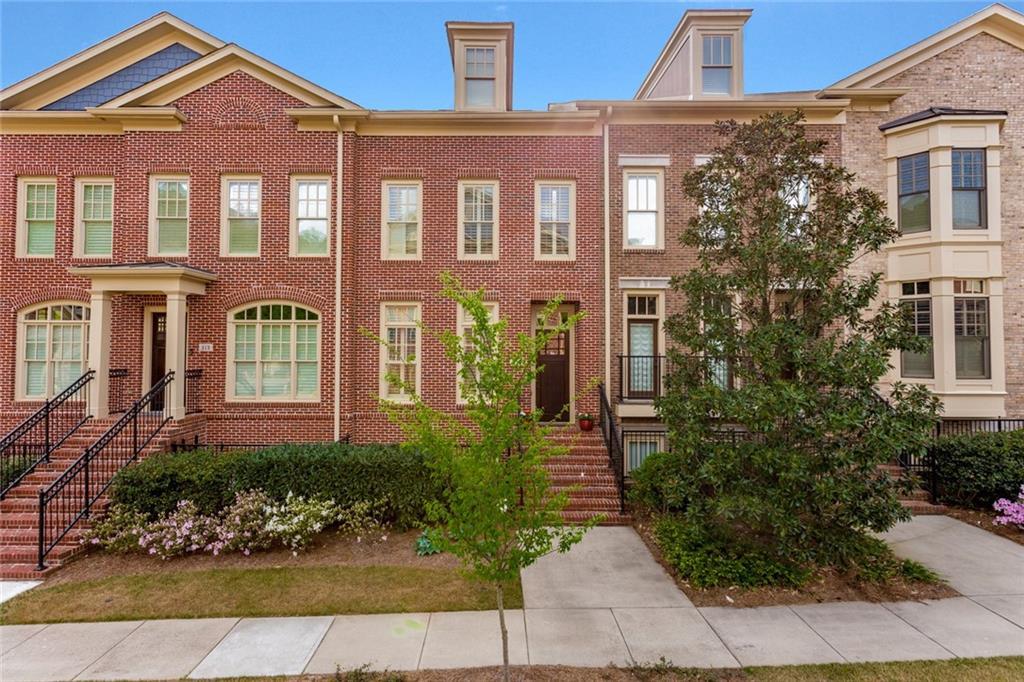 310 Riversgate Drive - Photo 1